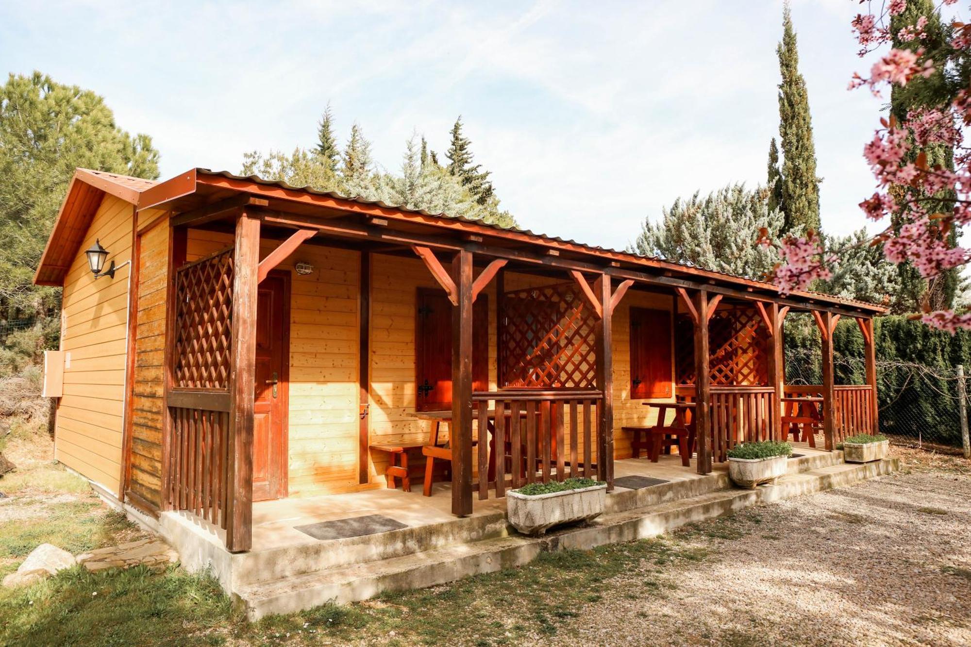 Camping Castillo De لواري المظهر الخارجي الصورة